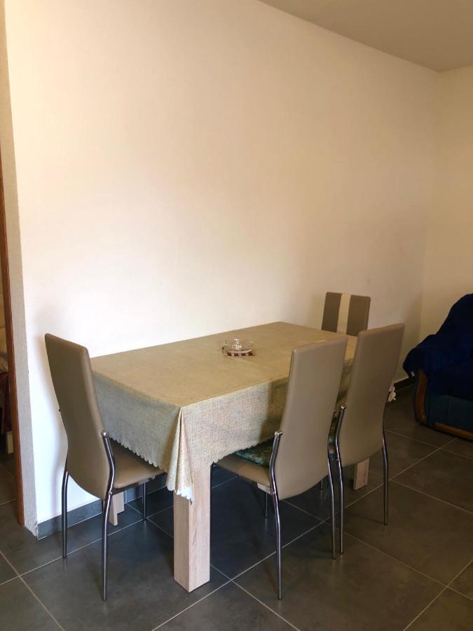 Apartmani Janja Starigrad Exterior photo