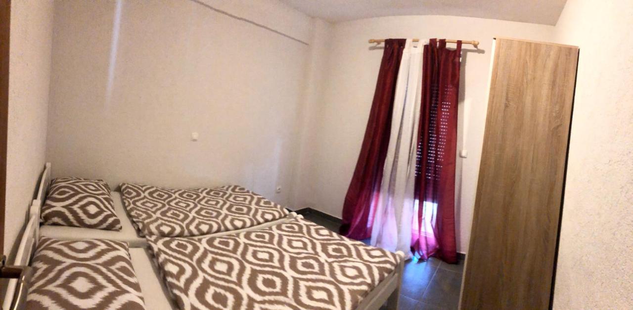 Apartmani Janja Starigrad Exterior photo
