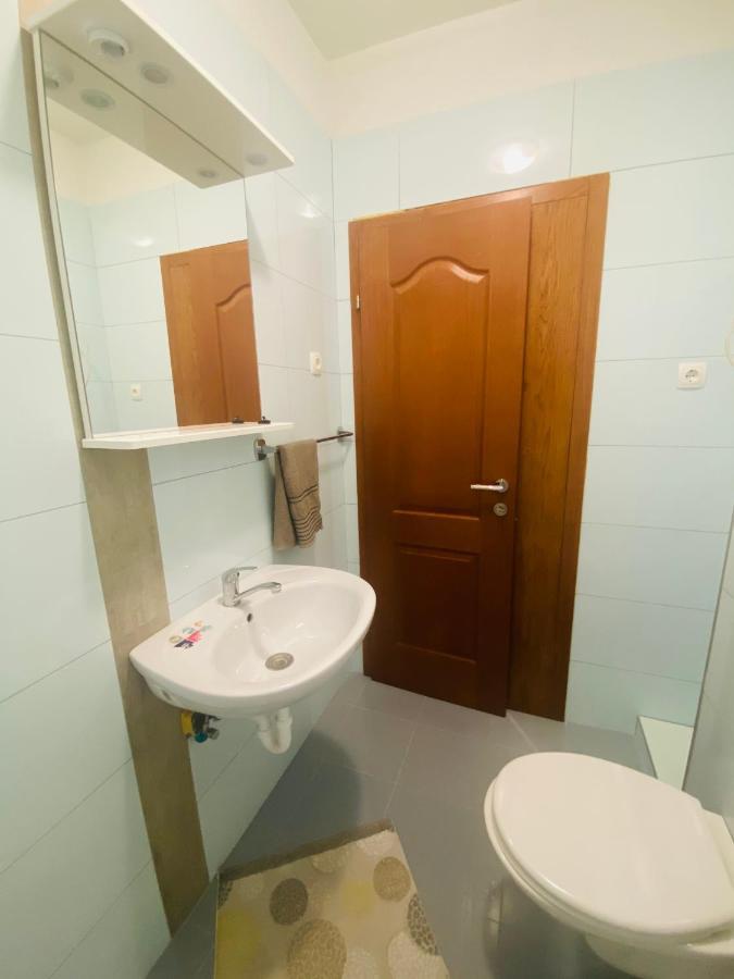 Apartmani Janja Starigrad Exterior photo
