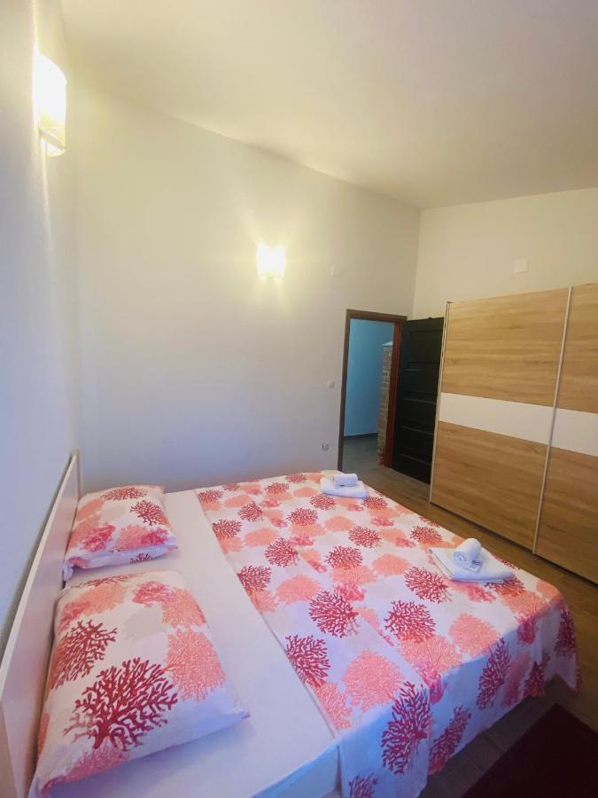 Apartmani Janja Starigrad Exterior photo