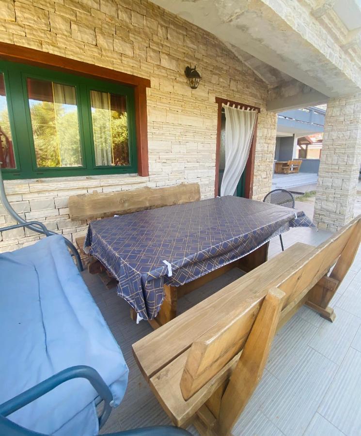 Apartmani Janja Starigrad Exterior photo